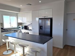 Azure Haven Holiday Home - Port Hughes - 2