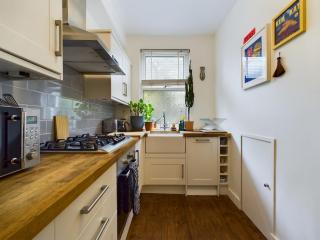 Stylish 1Bedroom Retreat in Vibrant Leyton Pass the Keys - Londra - 5