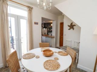 Launcher's Cottage - Scarborough - 1