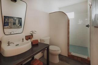 Retreat Suite at Iconic Property - Marfa - 2