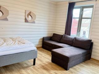 Very central, simple apartment - Tromsø - 1