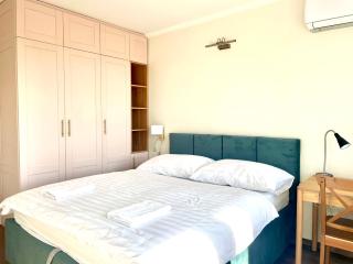 AC Apartment with Metro 3 on doorsteps, 15mins to center - Boedapest - 5