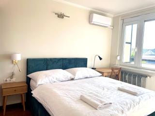 AC Apartment with Metro 3 on doorsteps, 15mins to center - Boedapest - 4