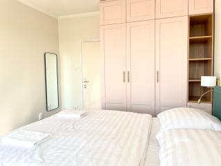 AC Apartment with Metro 3 on doorsteps, 15mins to center - Boedapest - 3