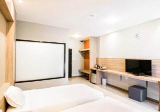 C Hotel Bangna - Bangkok - 3