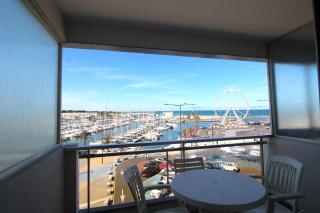 TRIDENT - T2 avec vue sur la marina et à deux pas de la plage - 7