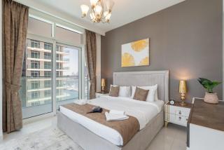 StayShort - Mesmerizing 2BR in Emaar Beachfront with Sea Views - 7