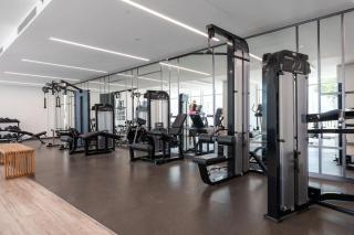 StayShort - Mesmerizing 2BR in Emaar Beachfront with Sea Views - 5