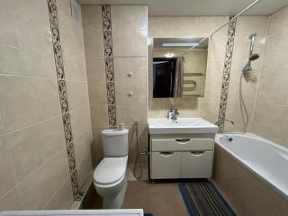 Квартира с ремонтом на углу Естая-Камзина - Pavlodar - 7