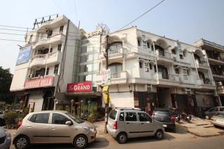 Hotel Sunrise Villa at Kalkaji - Nuova Delhi - 2