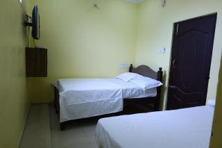 Hotel MSN - Near Srikalahasti Temple - Srikalahasti - 2