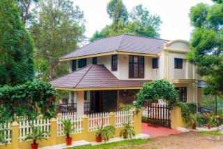 T Cherry Villa by Le Montfort Resort - Devikolam - 0