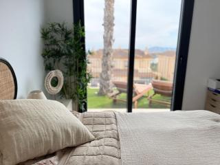 Villa con Piscina climatizada y vistas al Mar - 1