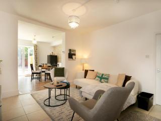 Pass the Keys Bright Cozy Home with Garden Free Parking - Nottingham - 4