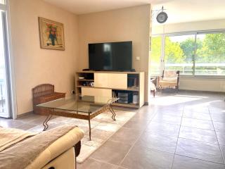 Charmant Appartement Rénové pour 5 Personnes – Résidence avec Piscine et Parking – La Grande Motte - La Grande-Motte - 2