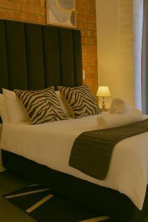 Charming apartment With Private Balcony - Johannesburg - 9