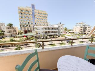 Violeta's Apartment Golem - Polisi i Vogël - 5