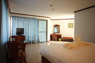 Bohol Plaza Mountain Resort and Restaurant - Dauis - 6