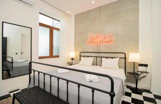 Stylish 1BR Apt In Tbilisi - By Wehost - Tiflis - 1