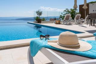 Villa Bellevue Bast - Baška Voda - 0