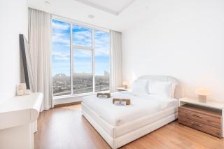 Palm Home next to Nakheel Mall with Private Beach - 9