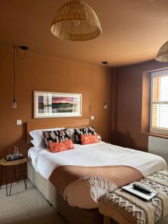Hues - Castle Cary - Castle Cary - 5