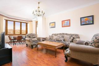Sunny 3 Bedrooms Large Apartment with 2 Baths , Great View ! - Jerewan - 9