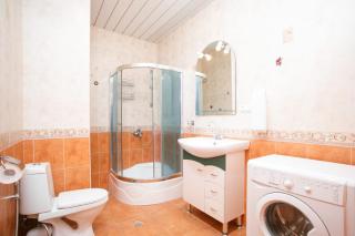 Sunny 3 Bedrooms Large Apartment with 2 Baths , Great View ! - Jerewan - 2