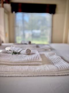Riverside Retreat in a Luxe Caravan - Sabie - 8
