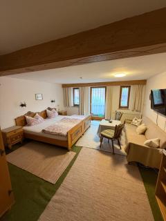 FeWo Reiter - Gemütliche Dachgeschosswohnung mit Ausblick - Reichersbeuern - 8