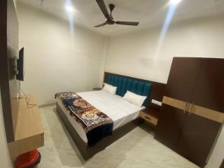 Hotel Ganpati Palace - Varanasi - 6