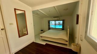 Tiki White House - Ban Nong Chaeng - 1