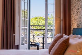 Yolanda Boutique Suites by Zzzing - 5