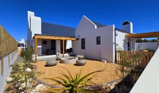 Nguni House - Britannia Bay - 5