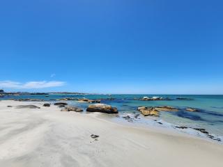 Nguni House - Britannia Bay - 1