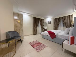 DownTown Apartments Gulberg - Lahore - 3