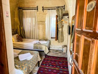 Nomads Cave Hotel & Rooftop - Göreme - 3