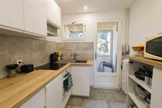 Apartment for 2 - sea view - Toulon - 2