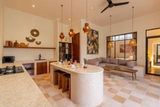 Sofia Villa by betterplace - Canggu - 9