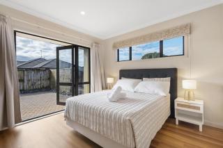 The Grand Findlater Retreat Spacious 6BR Luxury Home Near Hobbiton - Matamata - 9