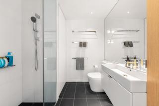 Guilfoyle 2-Bed Apt Southbank NGV Botanic Garden - Melbourne - 6