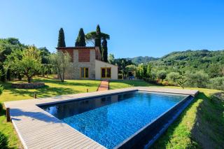 Spacious Villa in Tuscan Countryside - Lucca - 0
