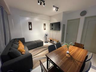 Pet Friendly 2BR Condo with PS4 near Abreeza - Davao City - 0