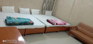 Hotel Pleasure Landmark - Ujjain - 1