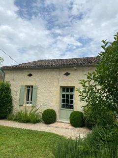 Petite maison en pierre avec piscine et jardin - Castillonnès - 1