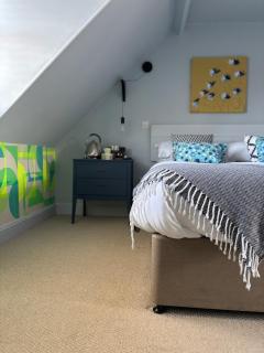 Hues - Castle Cary - Castle Cary - 9