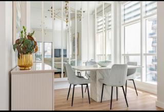 Stylish Marina View Apartment in the Heart of Dubai Marina - 5