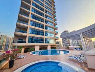 Stylish Marina View Apartment in the Heart of Dubai Marina - 8