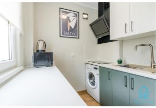 Afrodyta Apartment - Charming Place, 15 Minutes to Gdańsk Old Town & 5 Minutes to Seaside - Danzig - 3