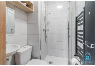 Afrodyta Apartment - Charming Place, 15 Minutes to Gdańsk Old Town & 5 Minutes to Seaside - Danzig - 7